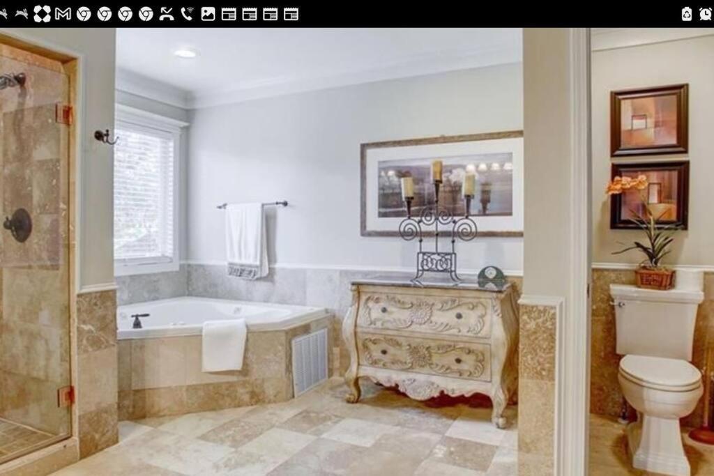 Sleeps16, Spacious Home, Close To Downtown, Beltline, And Walk To Restaurants, 75" Tv, 2 Person Jacuzzi, Ping Pong AtlantaAtlanta  Kültér fotó