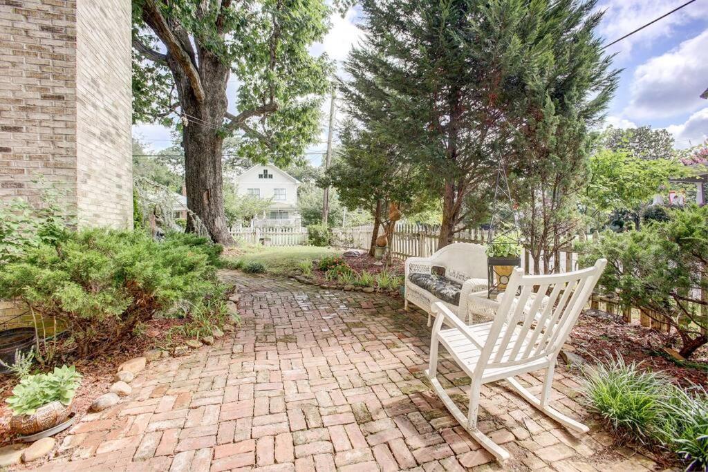 Sleeps16, Spacious Home, Close To Downtown, Beltline, And Walk To Restaurants, 75" Tv, 2 Person Jacuzzi, Ping Pong AtlantaAtlanta  Kültér fotó